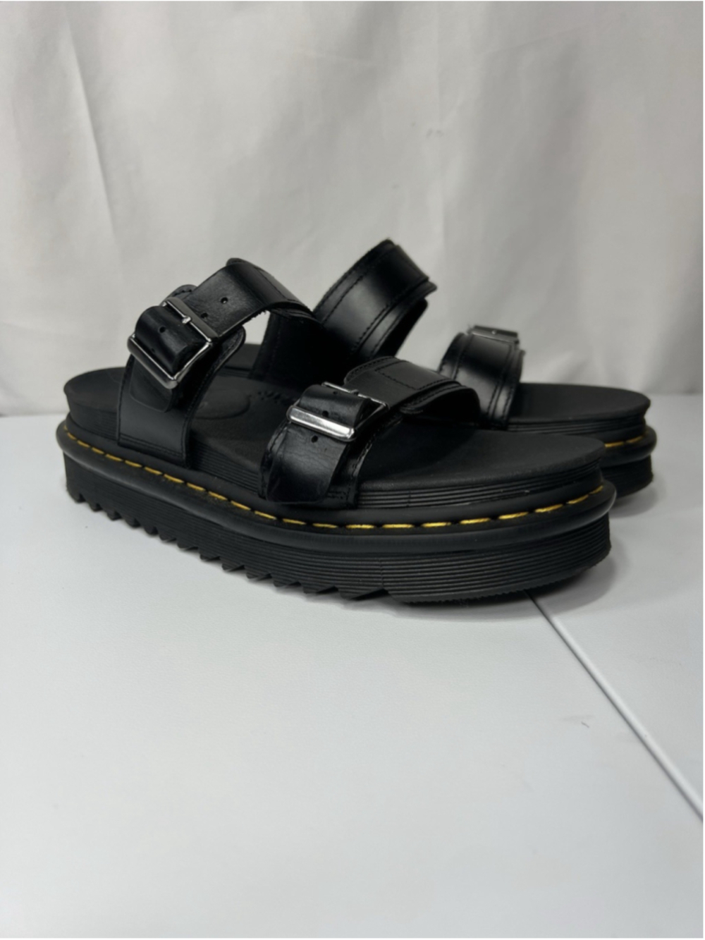 Dr. Martens Myles platform Slide Sandals Buckle Adjustable Strap US 9